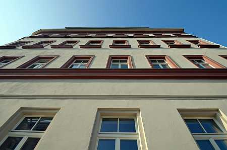 Sanierte Fassade des Hauses Michaelisstraße 1